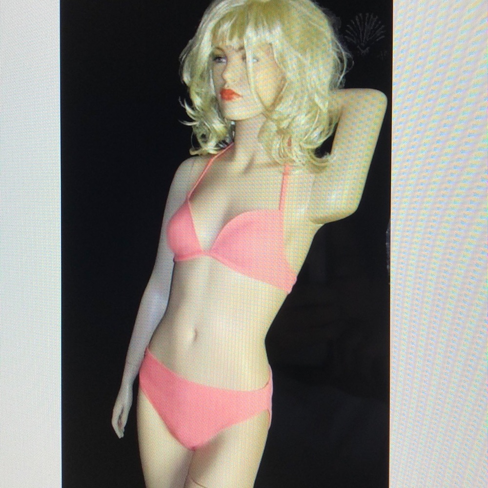 Victoria's Secret Pink Coral Underwire Bikini 34C